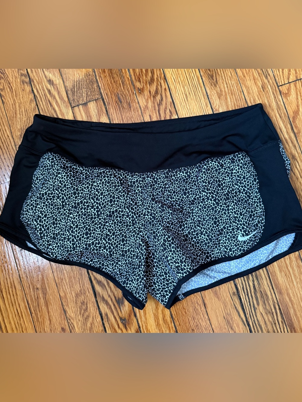 Nike Dri-Fir Women's Black & Cream Leopard Print Lounge Shorts